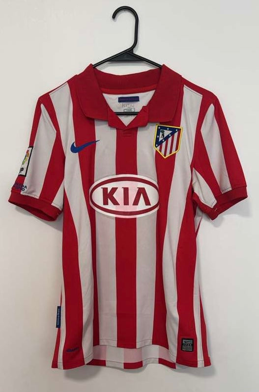Atlético de Madrid Home 2009/10 Forlán #7