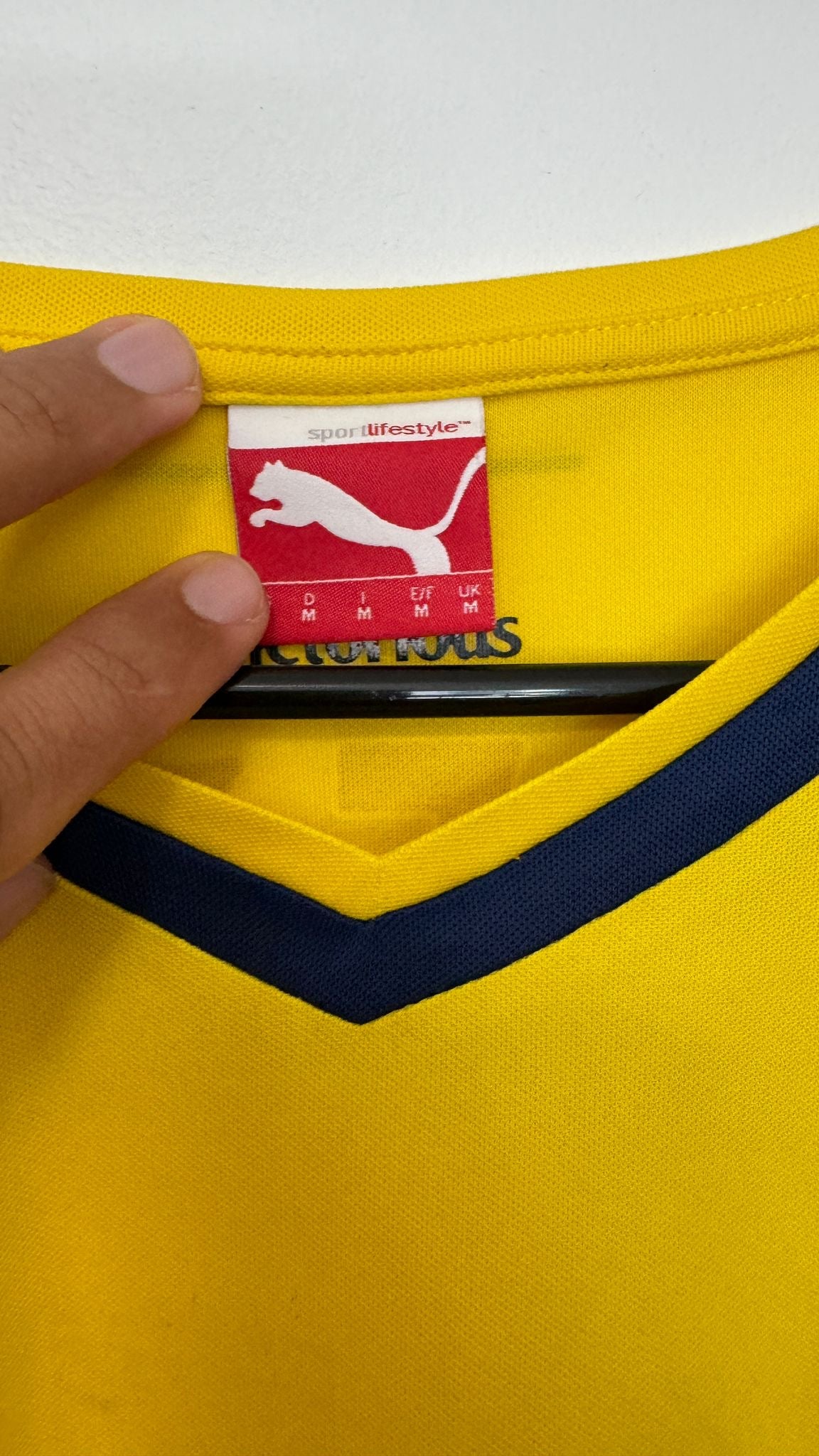 Arsenal Away 2015/16 Alexis Sánchez #17
