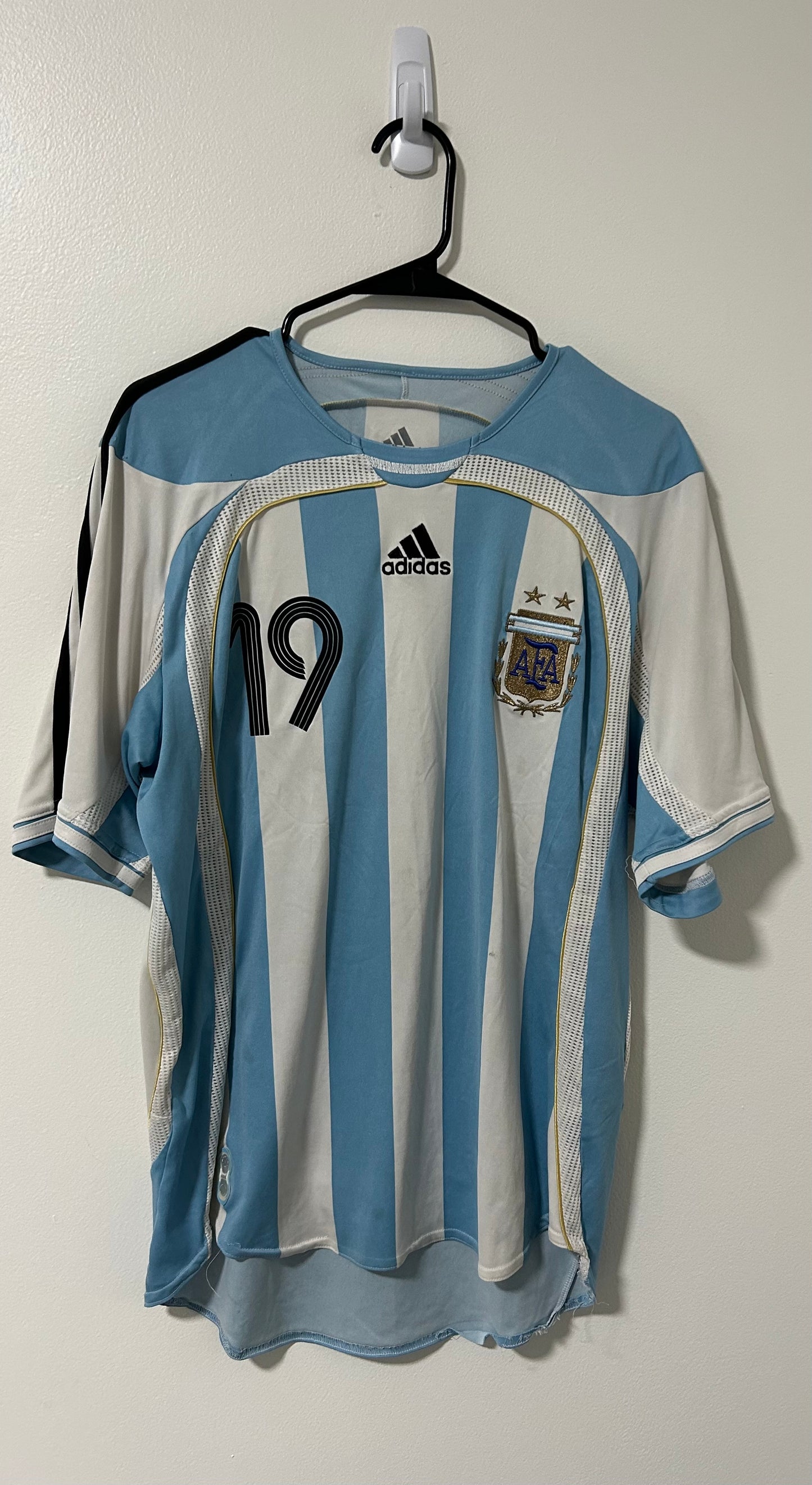 Argentina Home FIFA World Cup Germany 2006 Messi #19