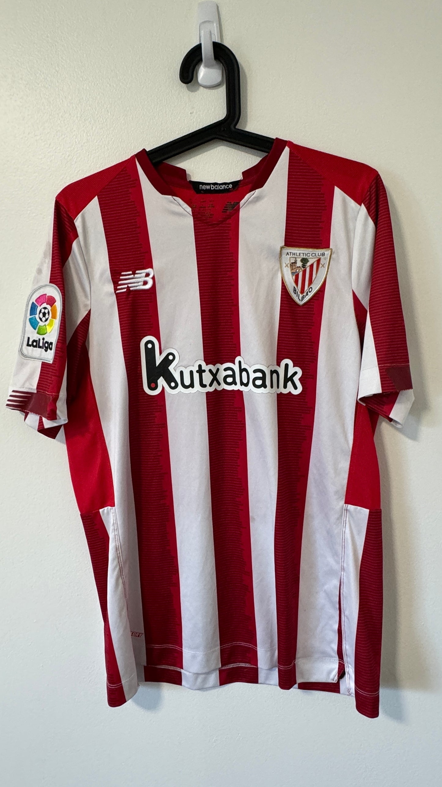 Athletic Bilbao Home 2020/21 Raúl García #22