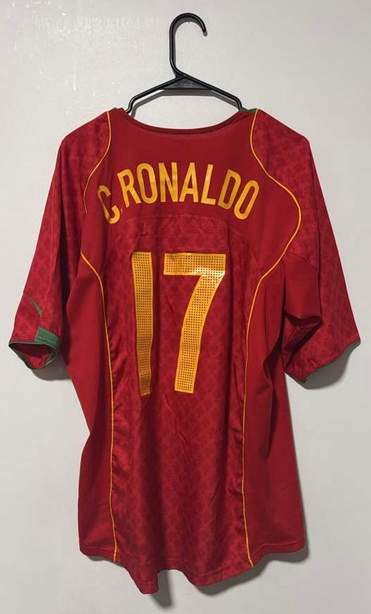 Portugal Home Euro 2004 Ronaldo #17
