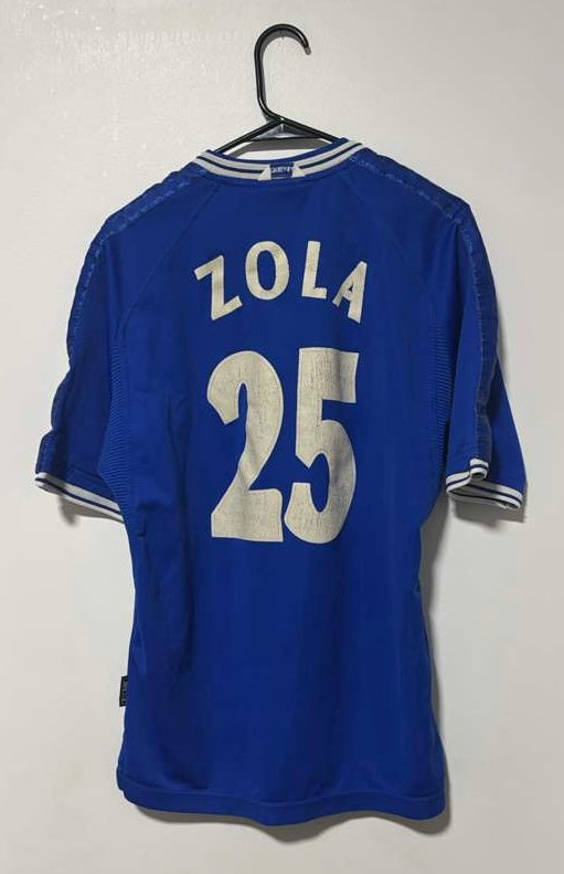 Chelsea Home 1999/00 Zola #25