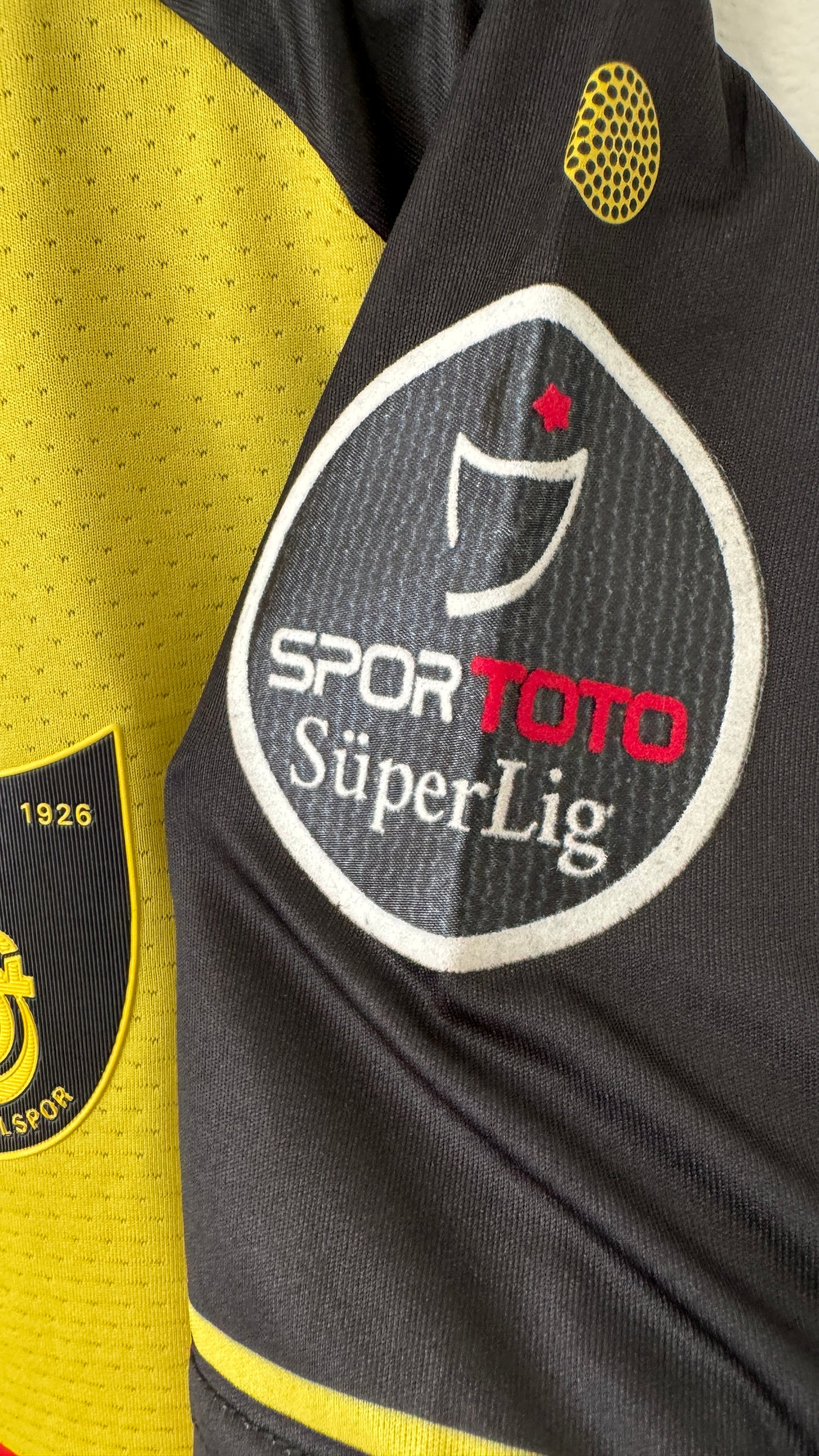 Istanbulspor Home 2021/22 Aldin #11