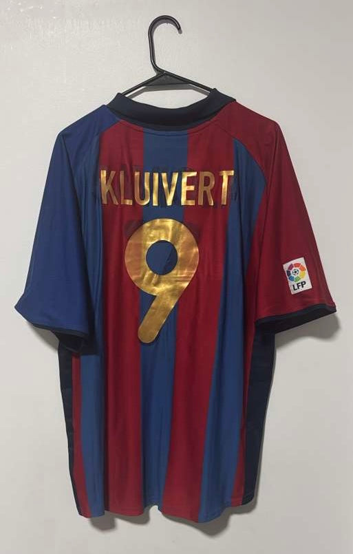 FC Barcelona Home 2000/01 Kliuivert #9