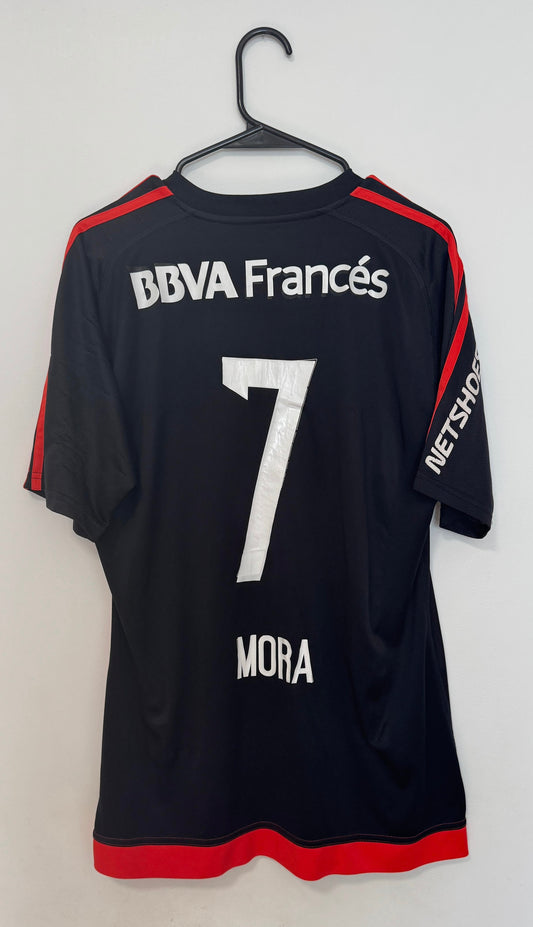 River Plate Away 2015/16 Mora #7