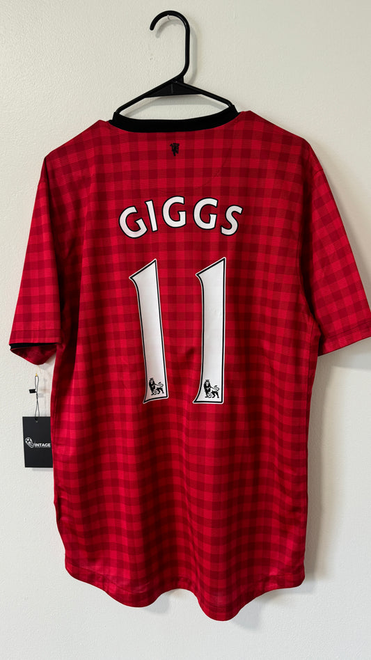 Manchester United Home 2012/13 Giggs #11